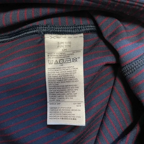 GapFit striped high waisted leggings - Picture 4 of 5